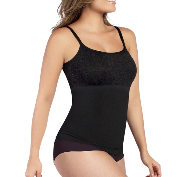 Curveez Incredibly Shaping Jacquard Cami - Picture 2 of 12